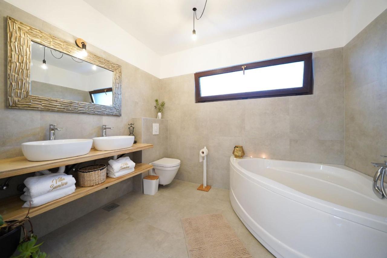 Villa Suncica Zadarvillas Sukosan Ngoại thất bức ảnh